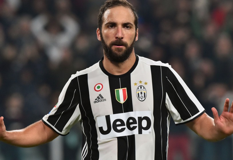 <br />
<b>Notice</b>:  Undefined index: titolo_news in <b>/var/www/vhosts/Z08526-calcionap.linp002.arubabusiness.it/calcionapolireporter.it/inc/reporter_news.php</b> on line <b>41</b><br />
